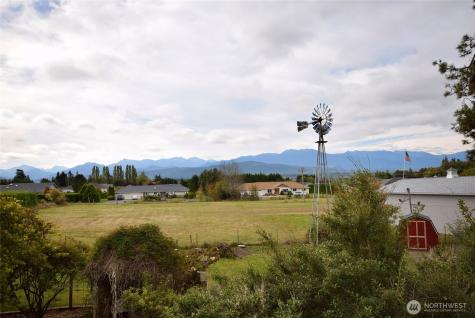 1734 Woodcock Road Sequim WA 98382