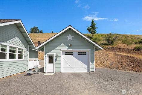 2080 Bettas Road Cle Elum WA 98922