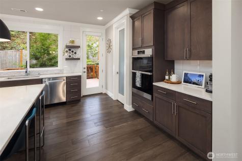 3817 163rd Avenue SE Bellevue WA 98008