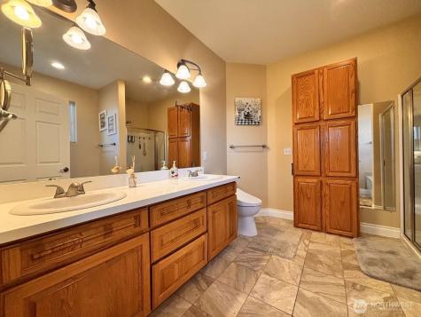 1544 Harrington Lane East Wenatchee WA 98802