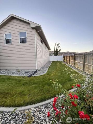 1544 Harrington Lane East Wenatchee WA 98802