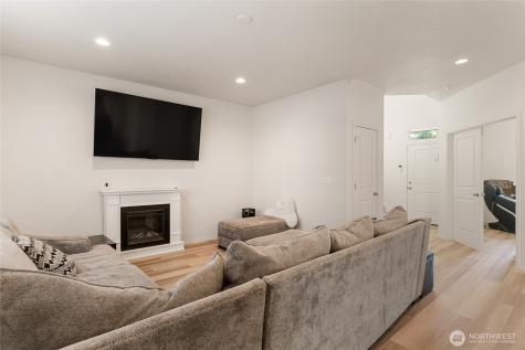 414 N Washington Street Moses Lake WA 98837