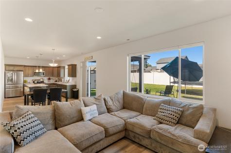 414 N Washington Street Moses Lake WA 98837