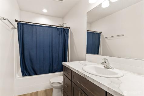 414 N Washington Street Moses Lake WA 98837