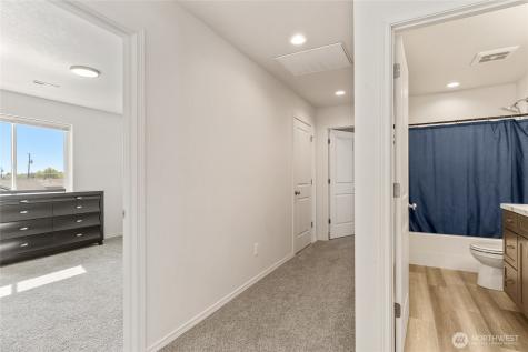 414 N Washington Street Moses Lake WA 98837