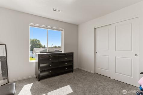 414 N Washington Street Moses Lake WA 98837