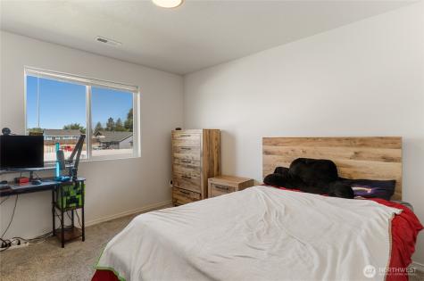 414 N Washington Street Moses Lake WA 98837