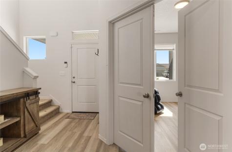 414 N Washington Street Moses Lake WA 98837