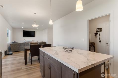 414 N Washington Street Moses Lake WA 98837