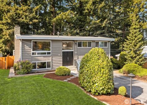 5621 178th Place SW Lynnwood WA 98037