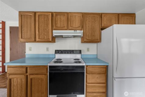 2068 Pine Wood Way Oak Harbor WA 98277