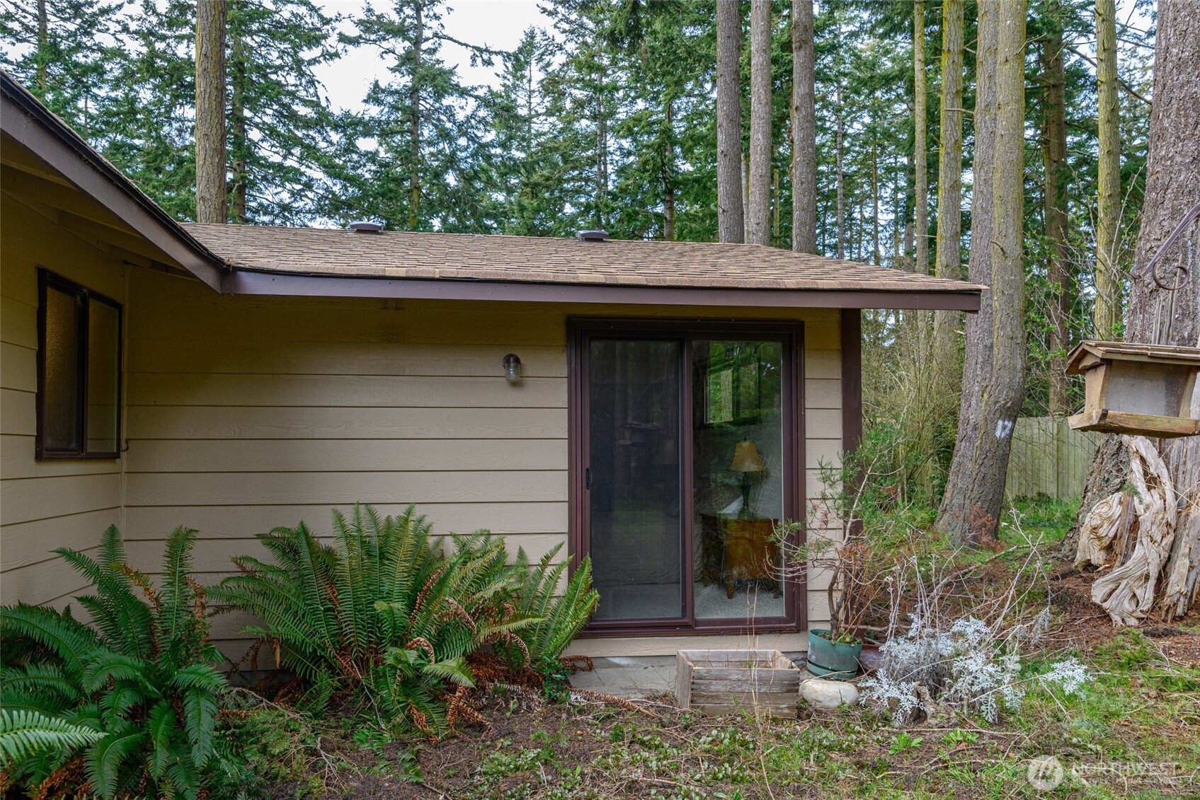 2068 Pine Wood Way Oak Harbor WA 98277
