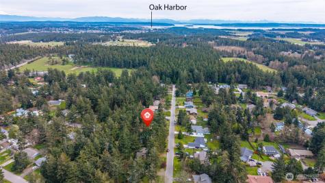 2068 Pine Wood Way Oak Harbor WA 98277