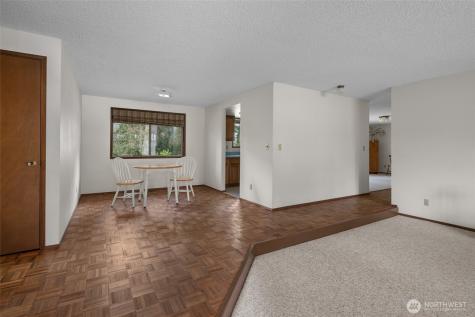2068 Pine Wood Way Oak Harbor WA 98277