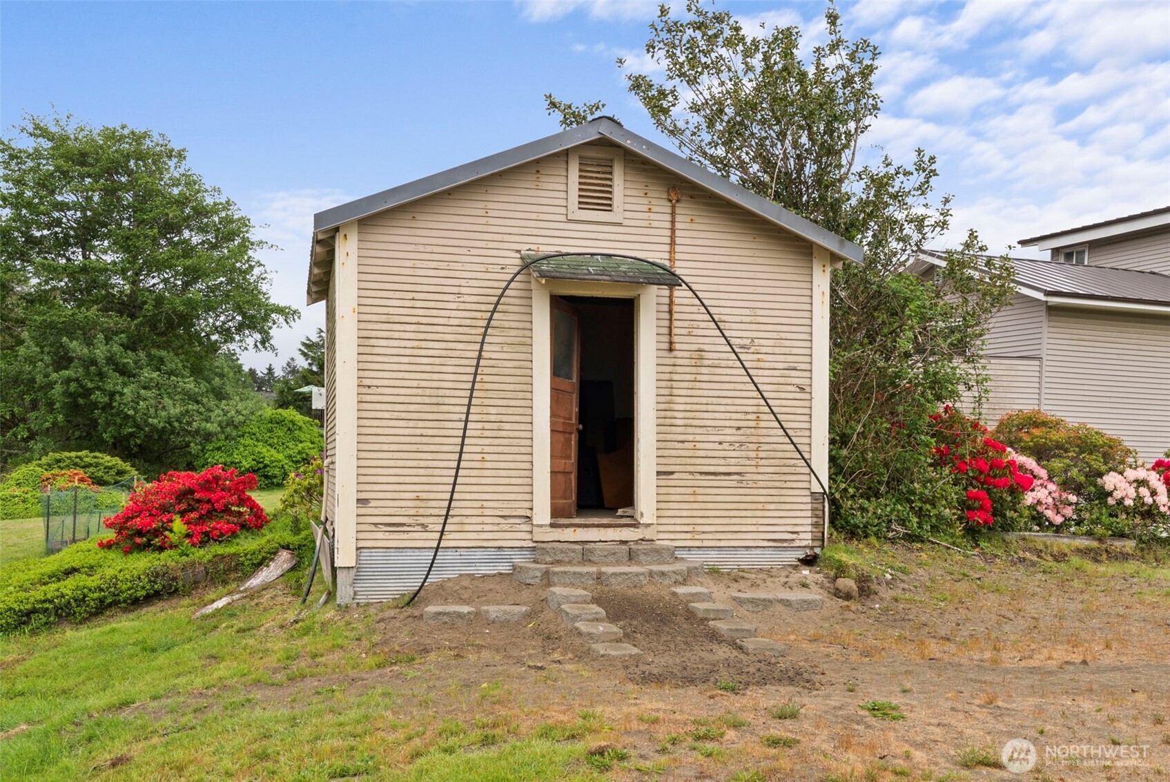 1642 State Route 105 Grayland WA 98547