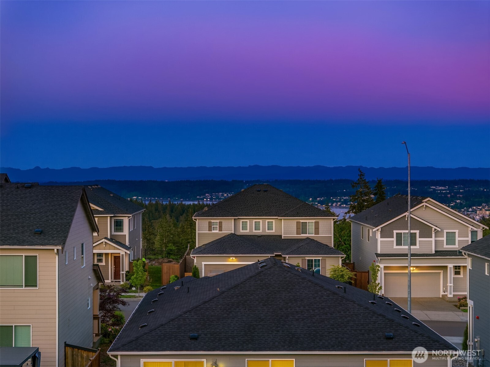 1162 Panoramic Loop Bremerton WA 98312