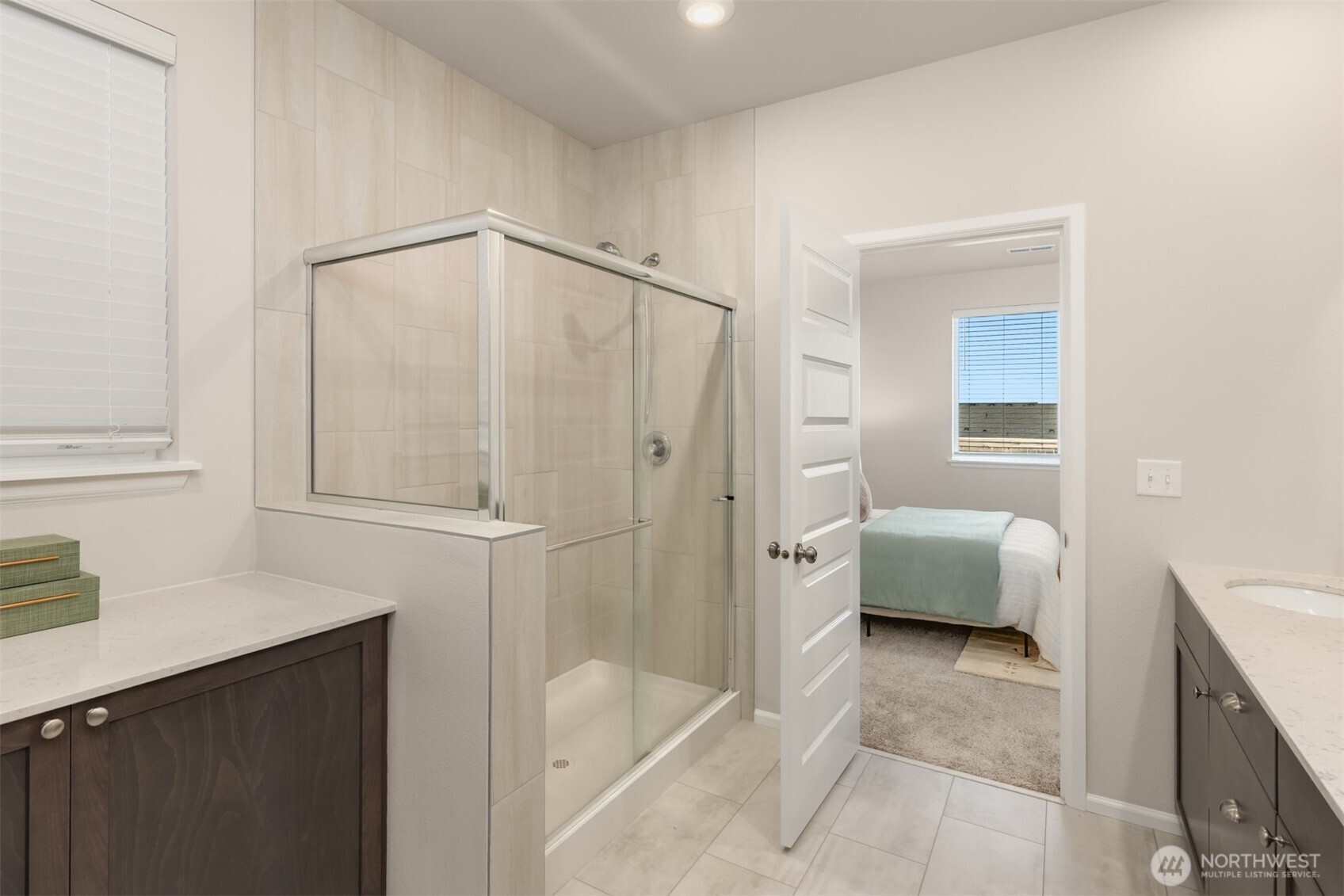 1162 Panoramic Loop Bremerton WA 98312