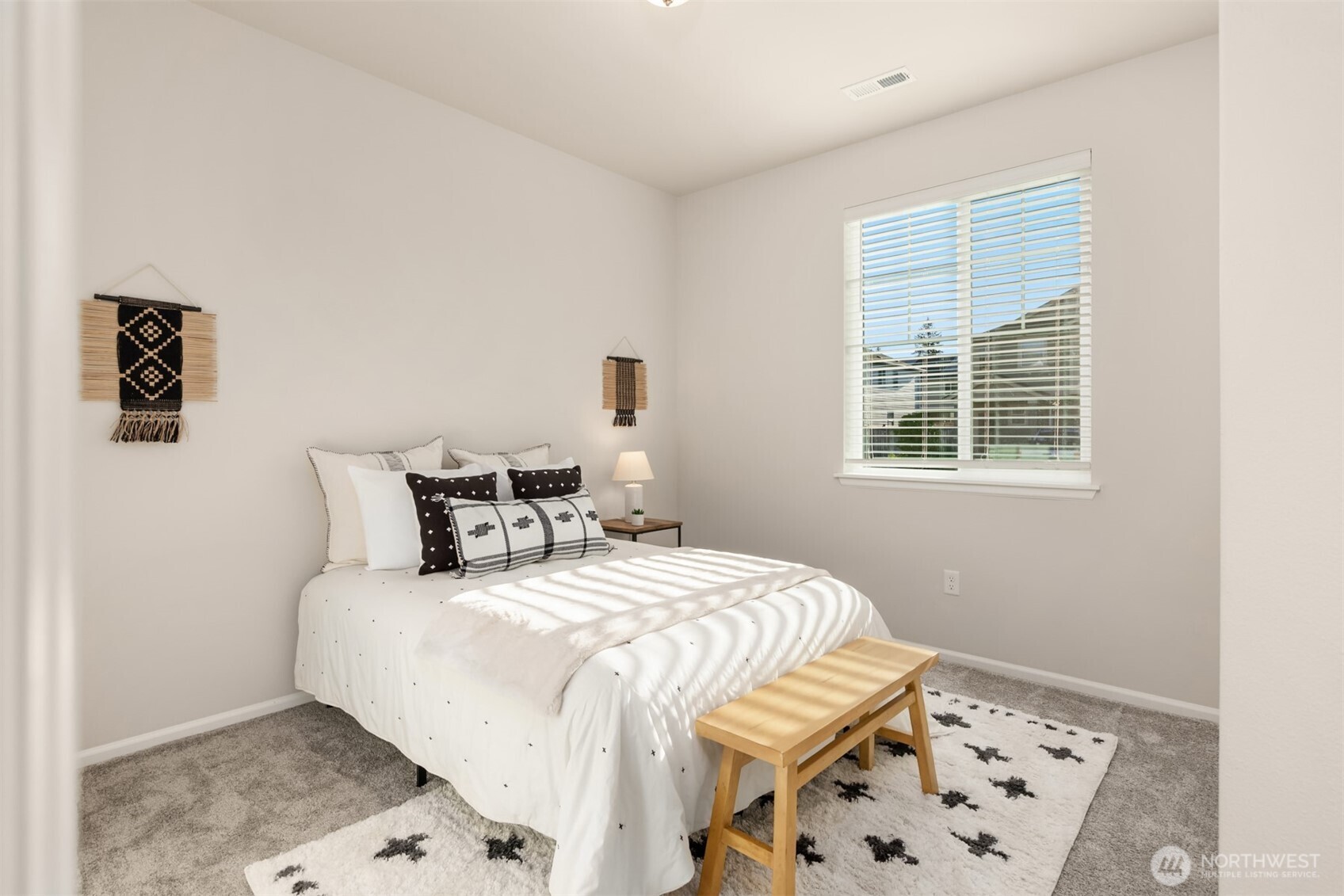 1162 Panoramic Loop Bremerton WA 98312