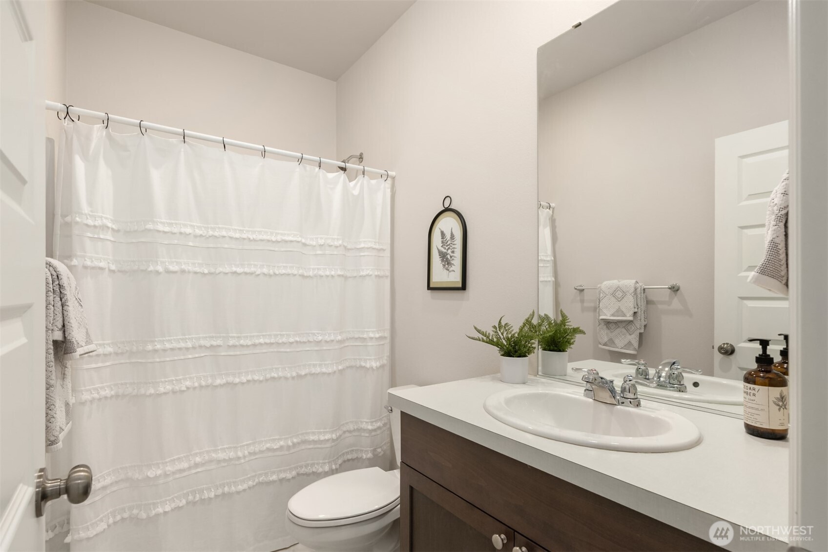 1162 Panoramic Loop Bremerton WA 98312