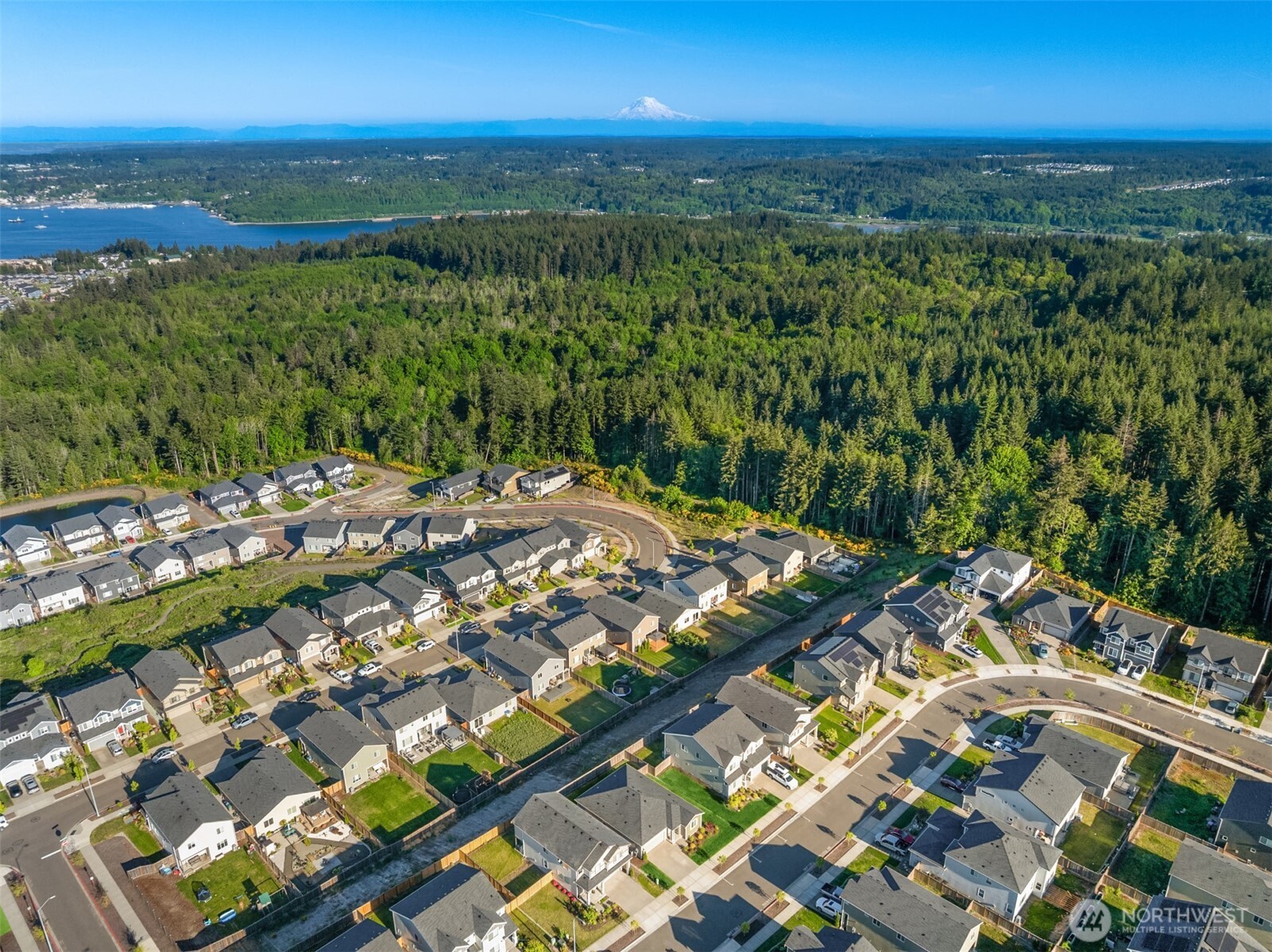 1162 Panoramic Loop Bremerton WA 98312