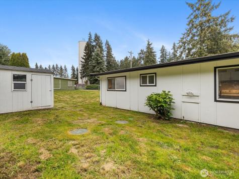 4911 97th Street E Tacoma WA 98446