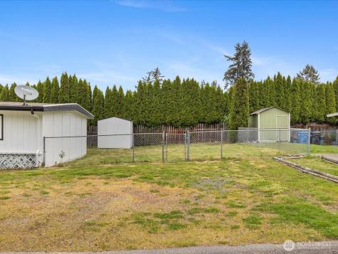 4911 97th Street E Tacoma WA 98446