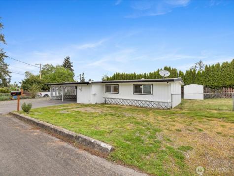 4911 97th Street E Tacoma WA 98446