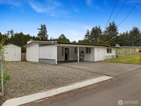 4911 97th Street E Tacoma WA 98446