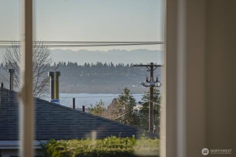 622 9th Avenue S Kirkland WA 98033