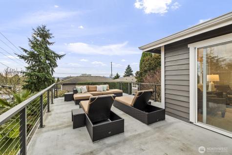 622 9th Avenue S Kirkland WA 98033