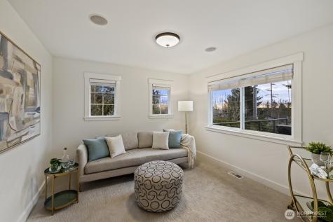 622 9th Avenue S Kirkland WA 98033