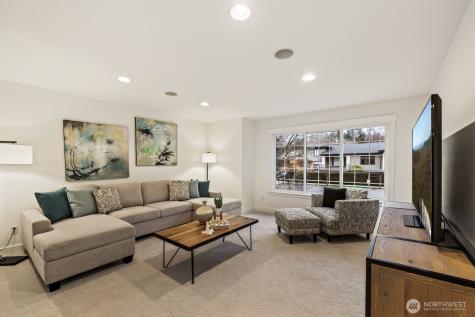 622 9th Avenue S Kirkland WA 98033