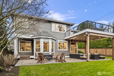622 9th Avenue S Kirkland WA 98033