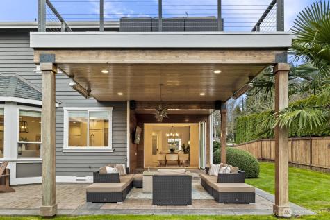 622 9th Avenue S Kirkland WA 98033