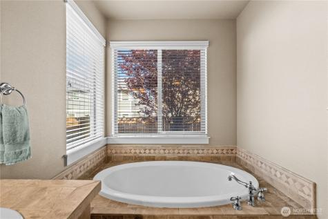 4448 Mckinley Street NE Lacey WA 98516