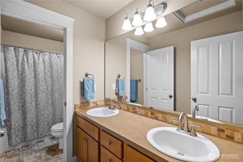 4448 Mckinley Street NE Lacey WA 98516
