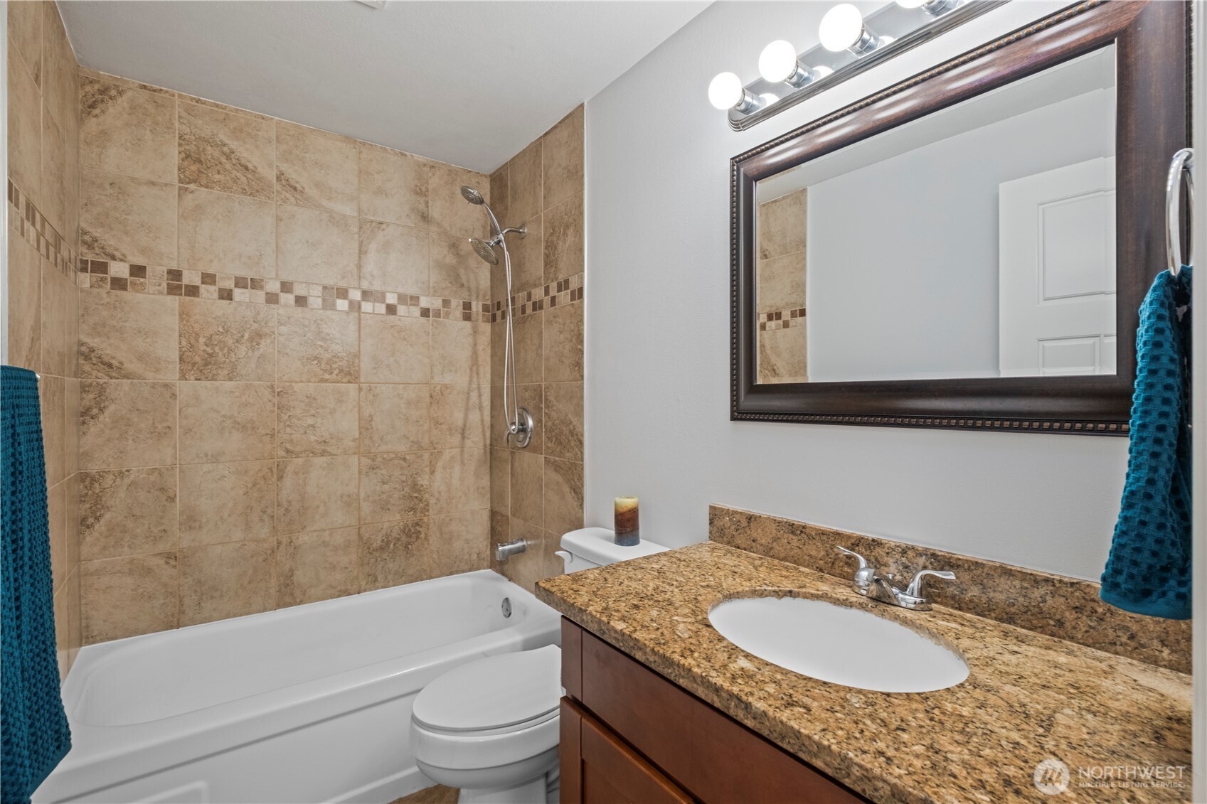 1123 SW 144 Street Burien WA 98166