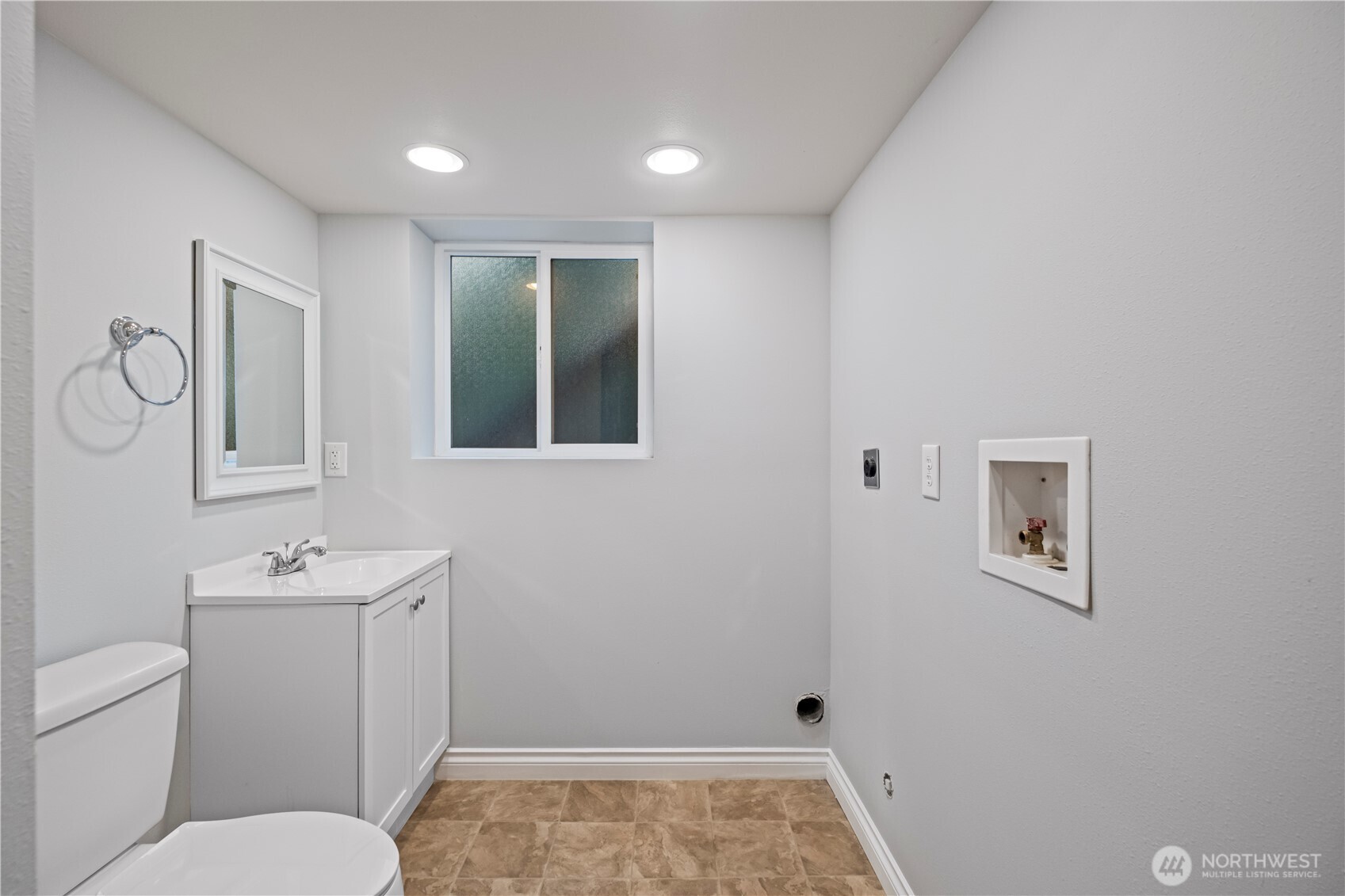 1123 SW 144 Street Burien WA 98166