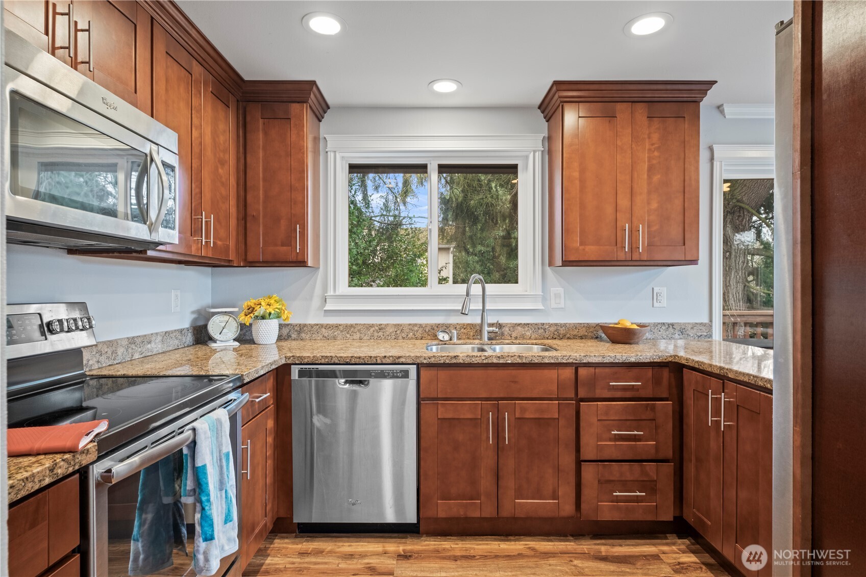 1123 SW 144 Street Burien WA 98166