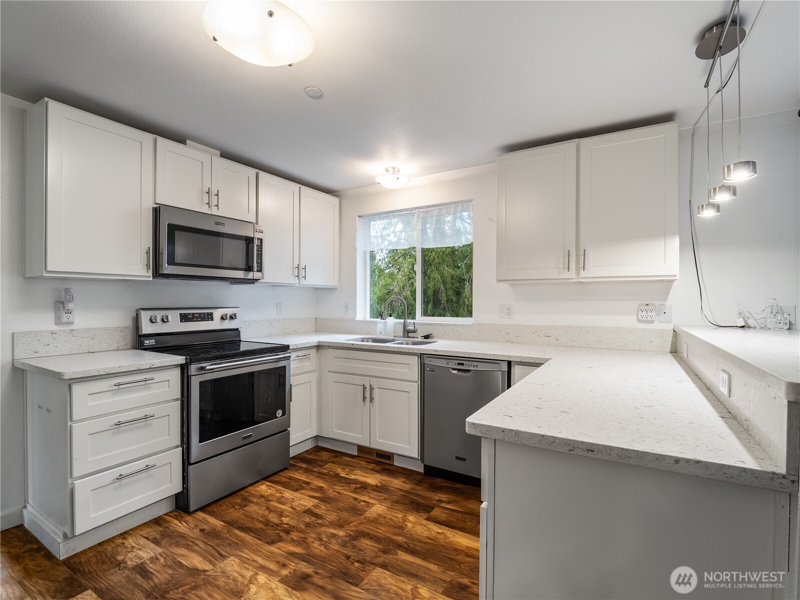 28601 30th Avenue E Spanaway WA 98387