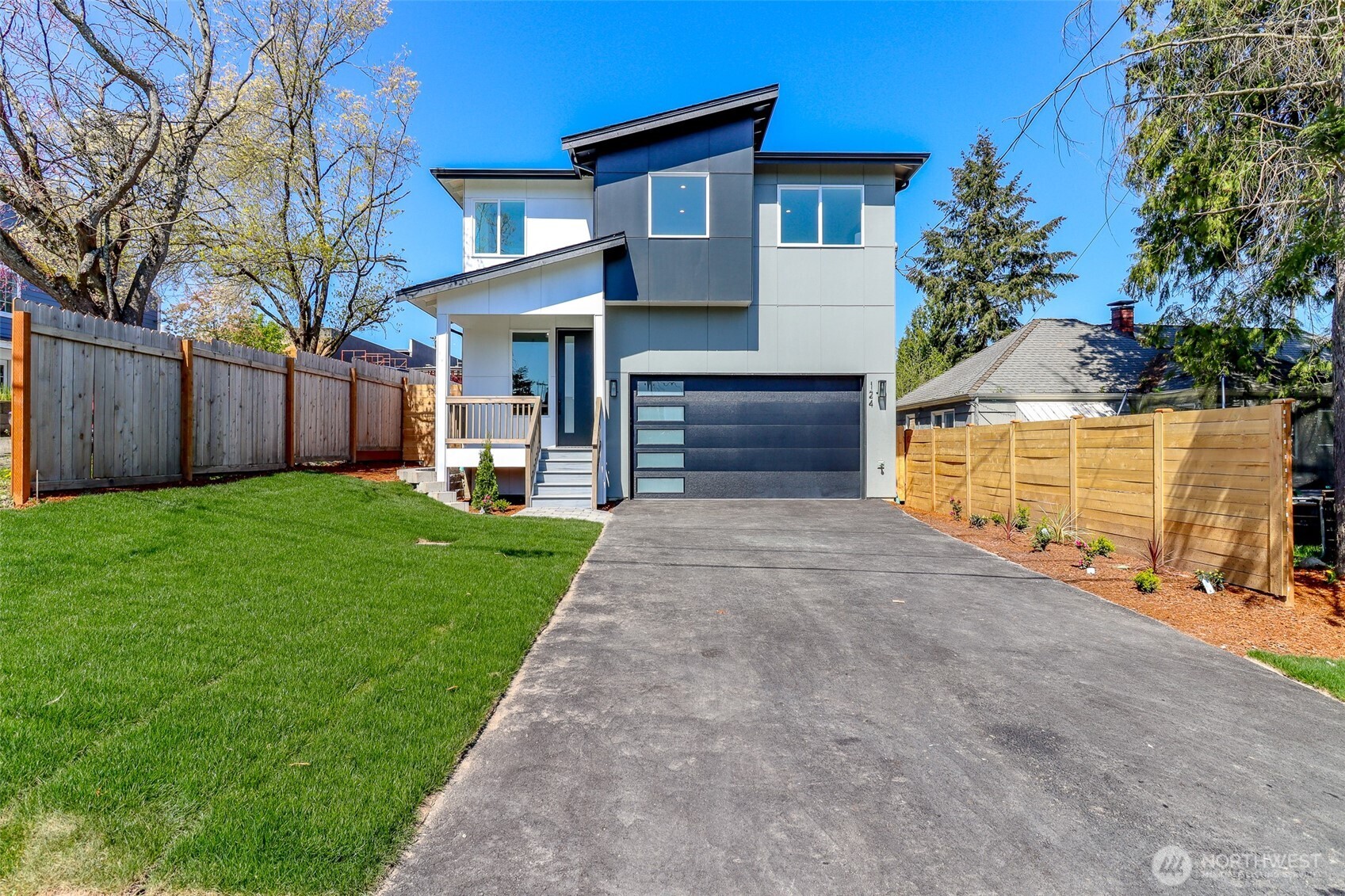 124 S 108th Place Seattle WA 98168