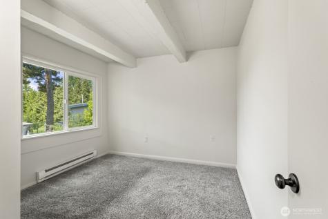 15330 40th Avenue W Lynnwood WA 98087