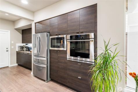 12808 SE 213th Street Kent WA 98031