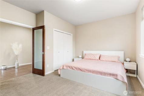 12808 SE 213th Street Kent WA 98031