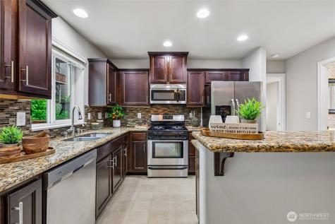 11747 64th Lane S Seattle WA 98178