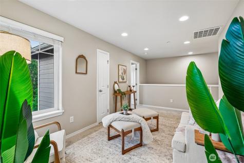 11747 64th Lane S Seattle WA 98178