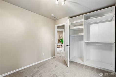 11747 64th Lane S Seattle WA 98178