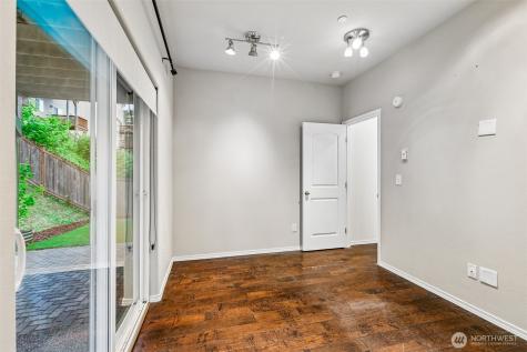11747 64th Lane S Seattle WA 98178