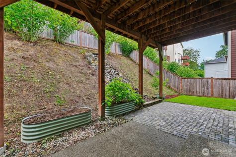 11747 64th Lane S Seattle WA 98178
