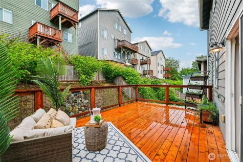 11747 64th Lane S Seattle WA 98178